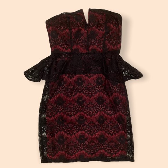 2 for $30 Lace Kimchi Blue peplum strapless dress - Picture 1 of 1